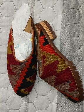 STUNNING TURKISH KILIM Shoes Flats Mule Slides Womens 7.5 New With Flaw